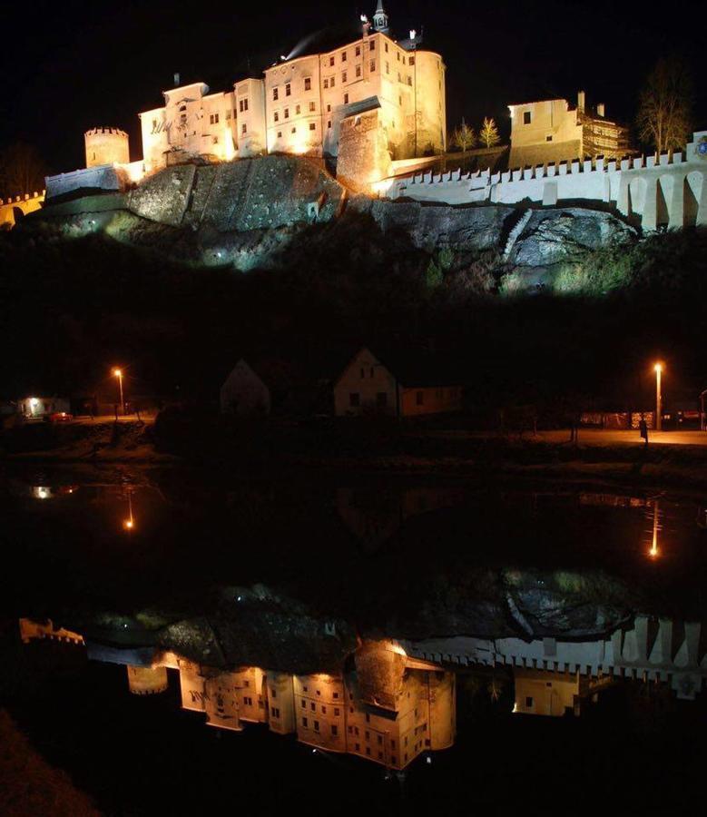 Penzion Na Zastavce Cesky Sternberk Exterior foto
