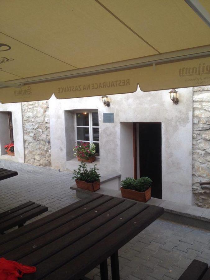 Penzion Na Zastavce Cesky Sternberk Exterior foto